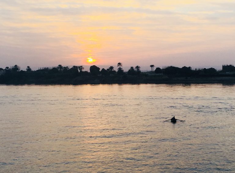 A DISPUTA PELAS ÁGUAS DO RIO NILO