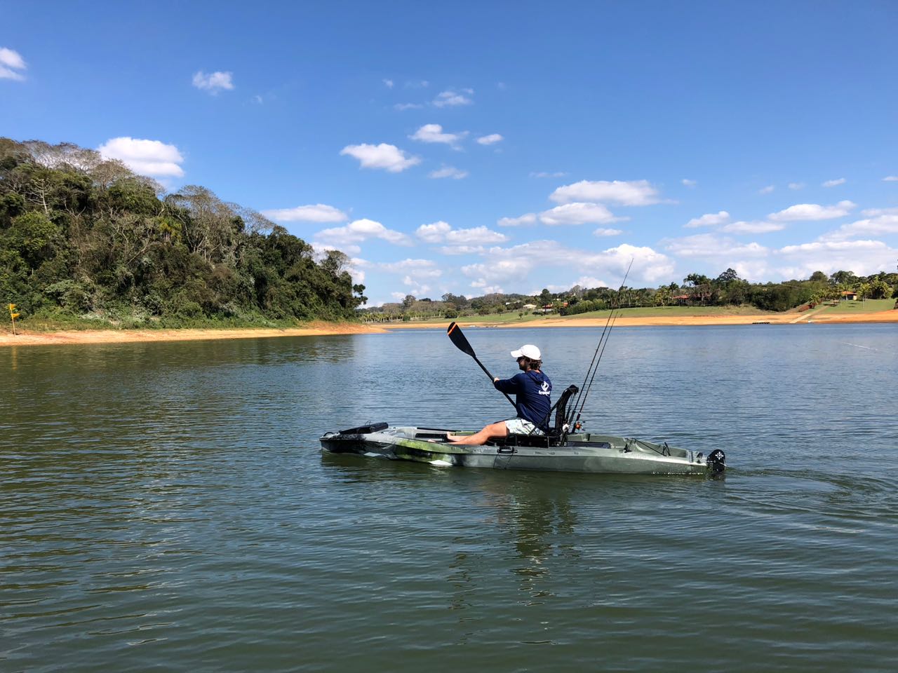 Asperbras, de José Roberto Colnaghi, faz pranchas de caiaque