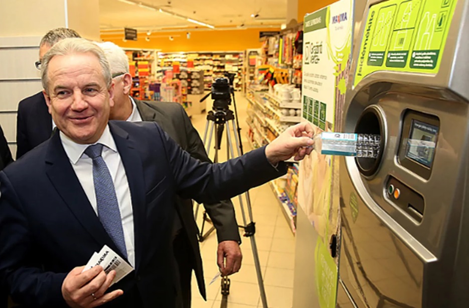 Sistema de coleta recicla 92% das garrafas PET na Lituânia