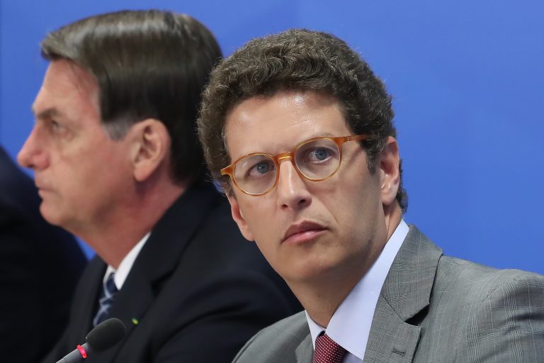 (Brasília - DF, 01/08/2019) Presidente da República, Jair Bolsonaro durante coletiva com a imprensa com o Ministro de Estado do Meio Ambiente, Ricardo Salles, Ministro de Estado das Relações Exteriores, Ernesto Araújo e Ministro de Estado do Gabinete de Segurança Institucional, General Augusto Heleno. Foto: Marcos Corrêa/PR