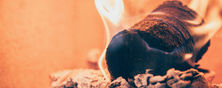 Individualmente, é possível aproveitar a borra de café em casa, mas o recurso tem um potencial enorme para uso em larga escala, trazendo benefícios para toda a sociedade.