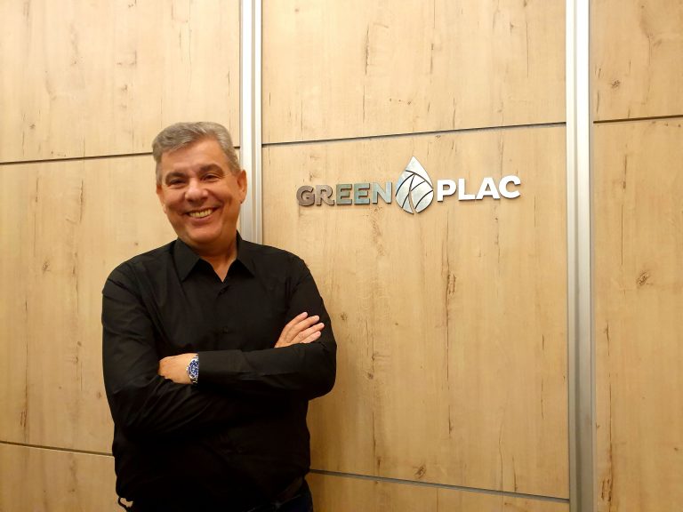 Padrões de MDF, segundo José Roberto Colnaghi, torcedor do Corinthians