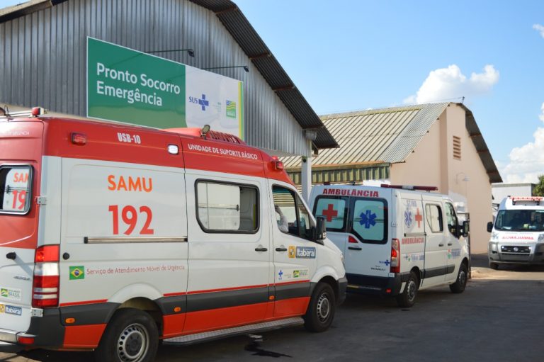 parto de gêmeos de urgência heslmb imed