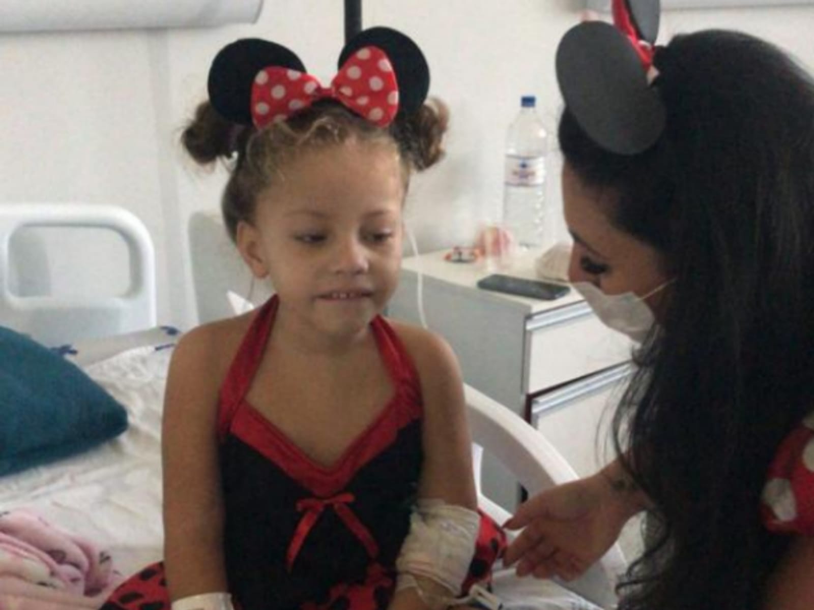 Hospital Centro-Norte Goiano celebra recuperação da primeira paciente a ser atendida na recém-inaugurada UTI Pediátrica