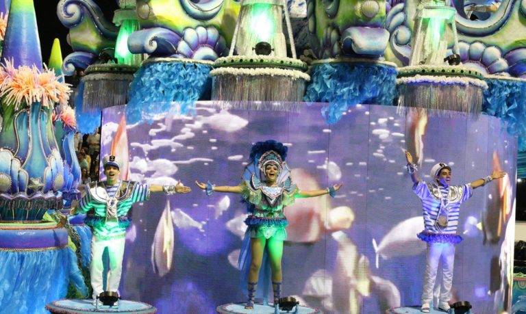 A escola de samba Mancha Verde foi a vencedora do carnaval de São Paulo. Em segundo lugar ficou a Mocidade Alegre e, em terceiro, a Império de Casa Verde.