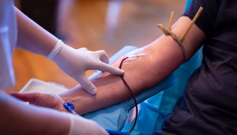 Projeto Amor Cantado incentiva a doação de sangue