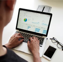 Uso de dados para orientar ações de marketing é defendida por 76% de executivos