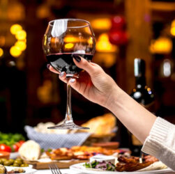 Consumo de vinho deve ser maior com a Black Friday e Copa do Mundo