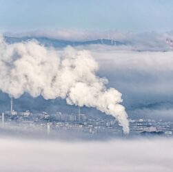 Humanidade atinge o maior nível anual de emissões de CO2