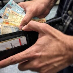 Governo eleito vai sugerir novo mínimo de R$ 1.320 para 2023