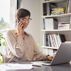 Telefonia em nuvem pode auxiliar na jornada híbrida