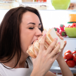 Como saber o quanto comer: nutricionista esclarece