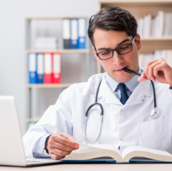 Vestibular: cursos de Medicina exigem preparação específica
