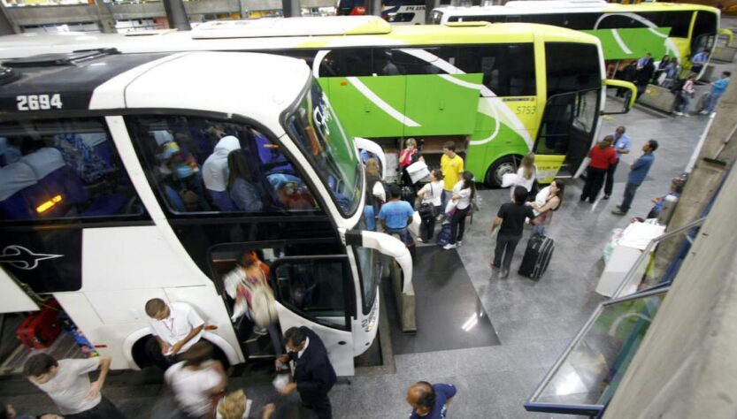 Viagens de ônibus em alta exigem mais atenção à segurança