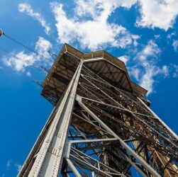 Ataques ao sistema elétrico brasileiro: torres de transmissão se tornam alvos