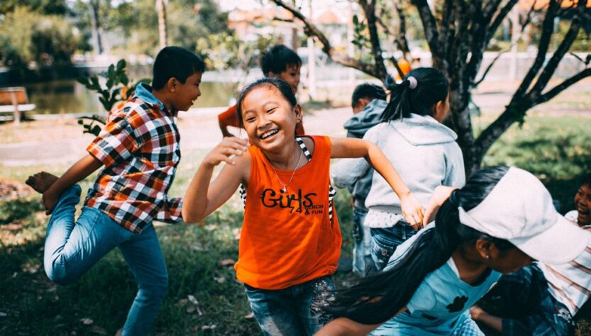 Férias é hora de aprender brincando e de colocar a leitura em dia