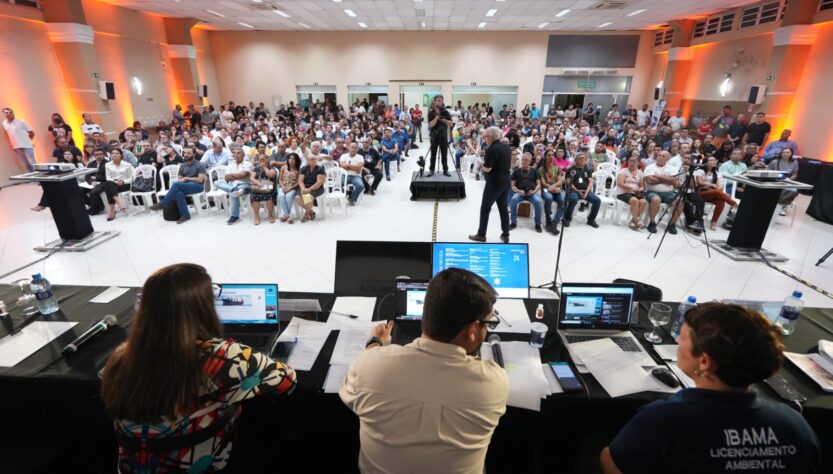 Mais de mil pessoas participam de audiência pública sobre o Porto Guará