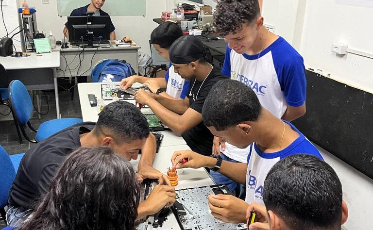 Brasil celebra Dia da Educação na sexta-feira, 28 de abril