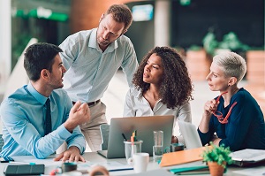 Inserção no mercado de trabalho tem sido mais difícil nos últimos anos