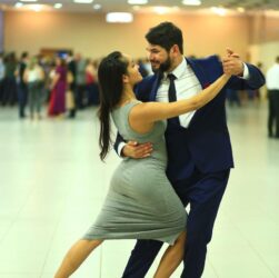 Pesquisa constata: quem dança seus males espanta