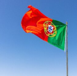 Brasil retoma atuação no cenário internacional com Portugal