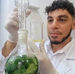 Projeto "Ciência no Horto" promoverá educação sobre plantas medicinais