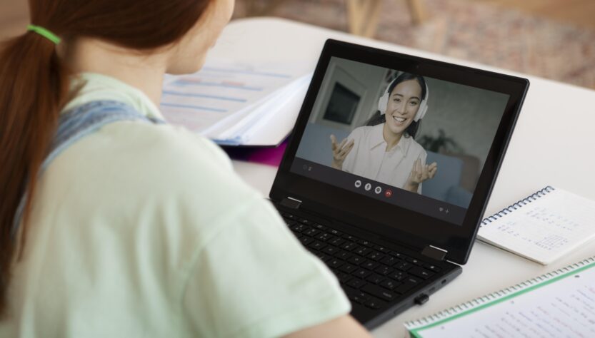 Edtech oferece cursos de psicologia por streaming