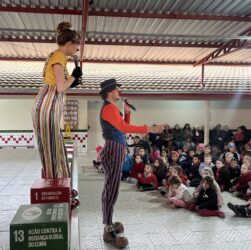 Projeto promove atividades culturais em escola pública de SP