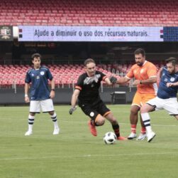 Jogo de futebol pela Integridade no SPFC promove os valores positivos do esporte