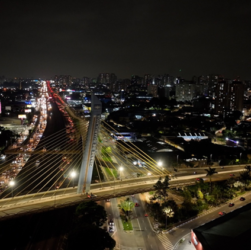 Parceria moderniza Guarulhos com 73 mil luminárias LEDs