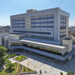 HMB - Hospital Municipal da Brasiliândia com vagas abertas na área da saúde, unidade administrada pelo IMED - Instituto de Medicina e Estudos