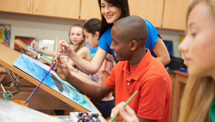 Dia do Livro estimula arte e solidariedade nas escolas