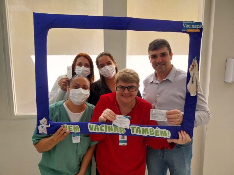 Hospital Municipal da Brasilândia (HMB), gerido pelo Instituto de Medicina, Estudos e Desenvolvimento (IMED), vacina seus colaboradores contra a gripe.