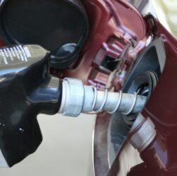 Tecnologia aumenta competitividade da gasolina formulada