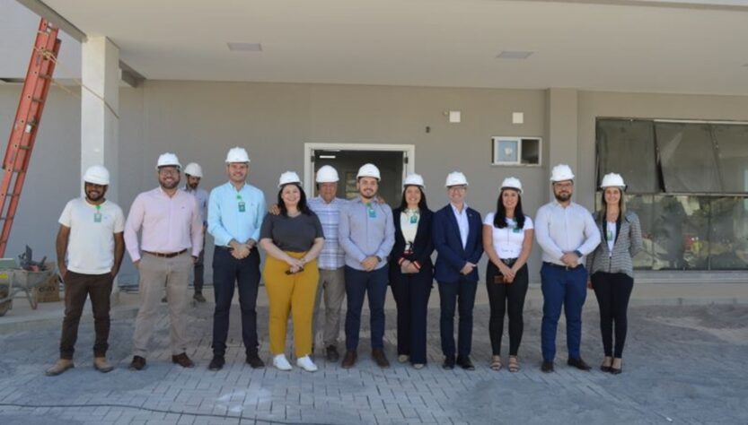 Hospital Estadual de Trindade (Hetrin) recebe visita do secretário Rasível Santos. Unidade gerida pelo Instituto de Medicina, Estudos e Desenvolvimento (IMED)