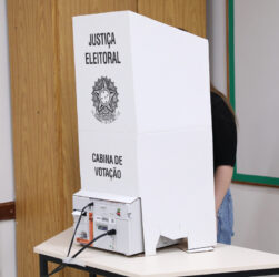 Vaquinhas virtuais dão suporte à estratégia de candidatos