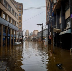 Ações humanitárias após enchentes no sul do Brasil continuam