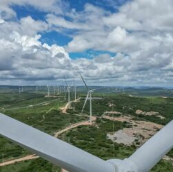 Evento discute novas soluções no consumo de energia elétrica