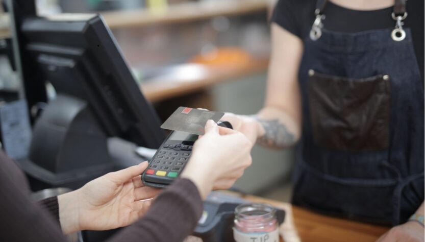 Supermercados Hirota lançam cartão co-branded Platinum em parceria com Afinz