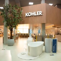 Grupo Maison e Kohler reafirmam parceria estratégica