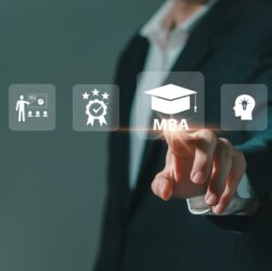 MBA em Tecnologia potencializa carreira de líderes em diversos setores