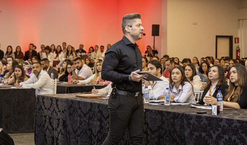 Treinamento de vendas pode ajudar negócios