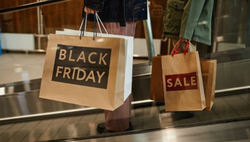 Consciência ao comprar ajuda no orçamento na Black Friday