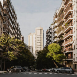 Bairro Batel ganha destaque para turistas de Curitiba