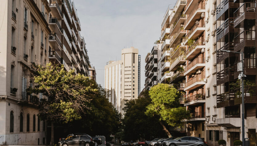 Bairro Batel ganha destaque para turistas de Curitiba