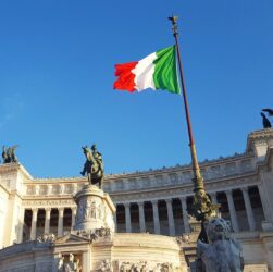 Aumento das taxas para cidadania italiana gera protestos