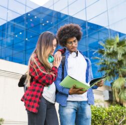 Brasileiros qualificados aumentam imigração para os EUA