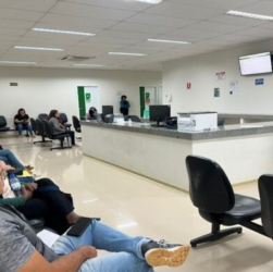 Canais de denúncia e serviços de apoio para mulheres na palestra promovida pela Policlínica Estadual da Região do Entorno – Formosa, unidade gerida pelo Instituto de Medicina, Estudos e Desenvolvimento - IMED