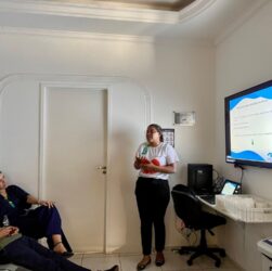 O Hospital Estadual de Trindade (Hetrin) promoveu uma capacitação para a equipe sobre a avaliação de doadores de tecidos oculares.