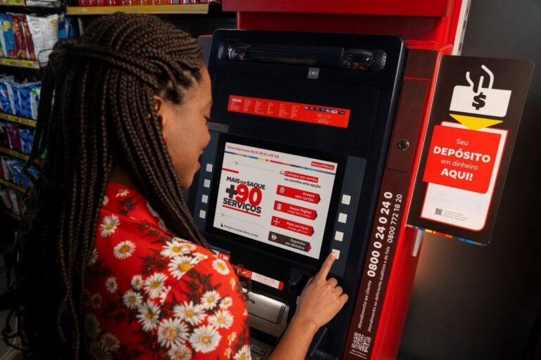 Banco24Horas disponibiliza serviço de depósito para clientes